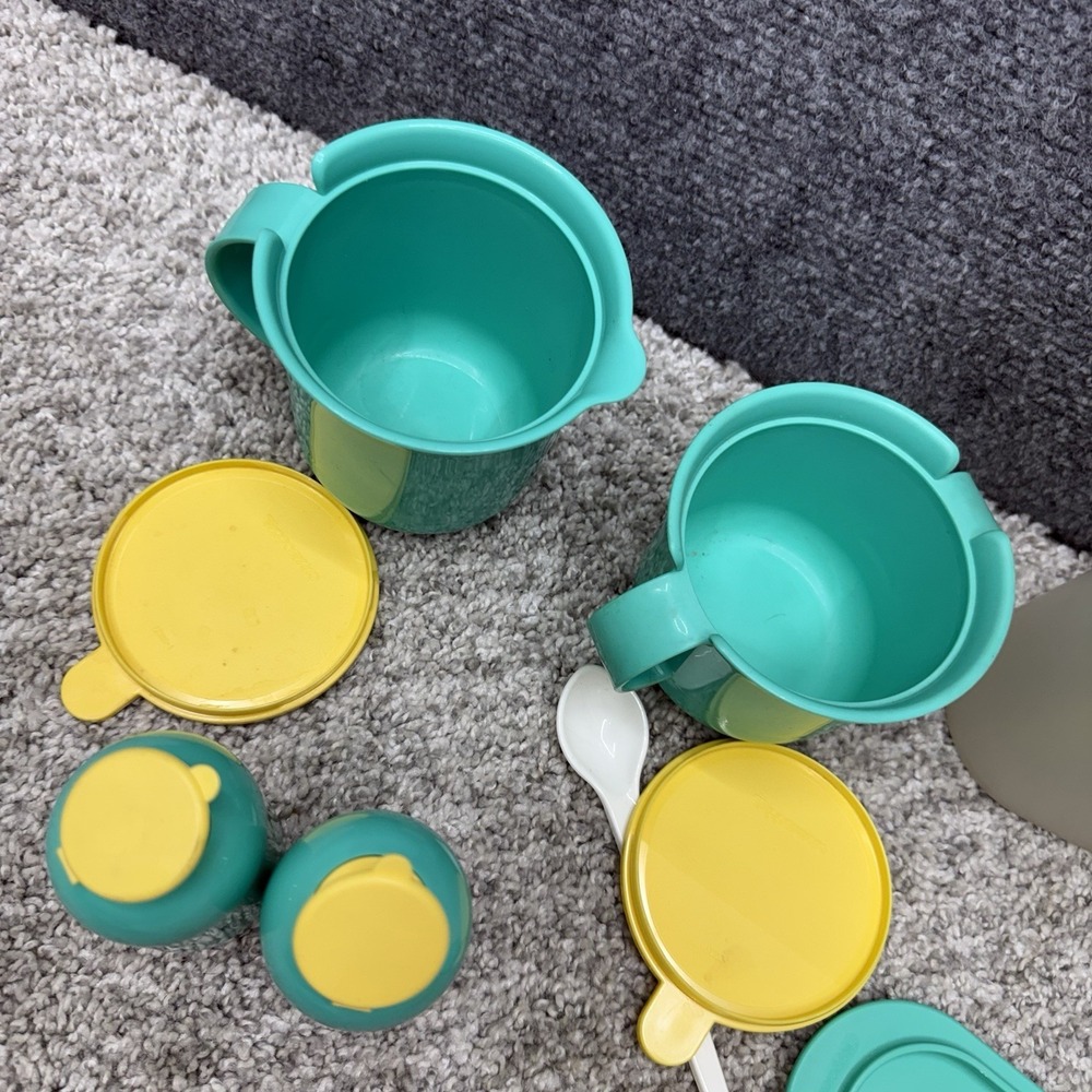 Vintage Tupperware huge lot salt pepper shaker cream sugar pitcher butter AS IS - Picture 9 of 16